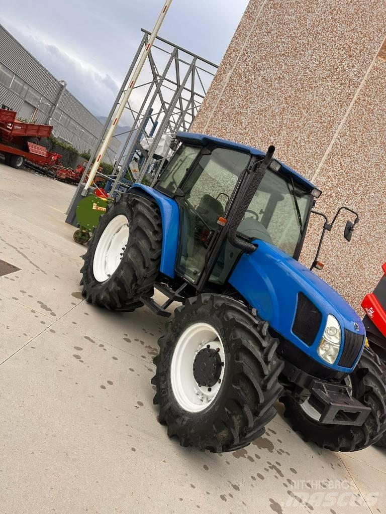 New Holland TL 100 Traktoriai