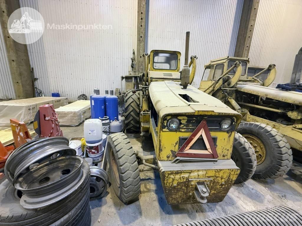 Volvo BM 218 Naudoti ratiniai krautuvai