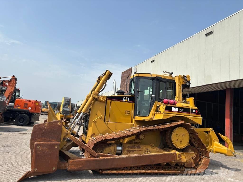 CAT D 6 R XW Vikšriniai buldozeriai