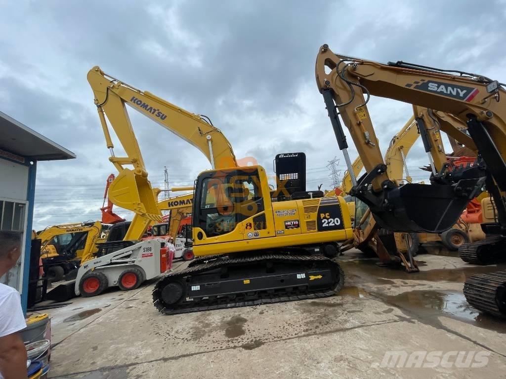 Komatsu PC 200 Vikšriniai ekskavatoriai