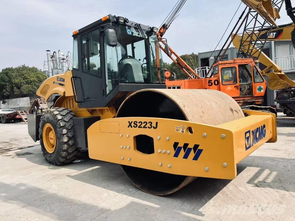 XCMG XS 223 J Vieno būgno volai