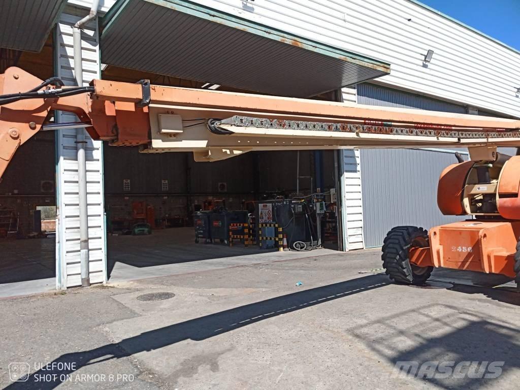 JLG 860 SJ Teleskopiniai keltuvai