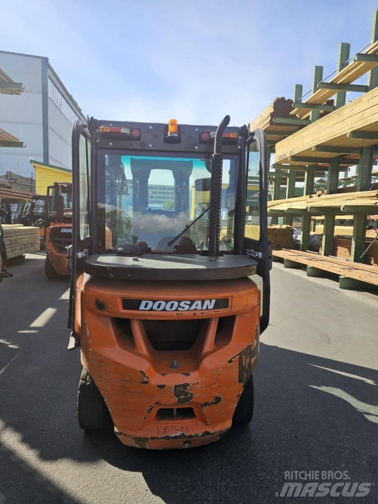 Daewoo Doosan D35C - 7 Dyzeliniai krautuvai