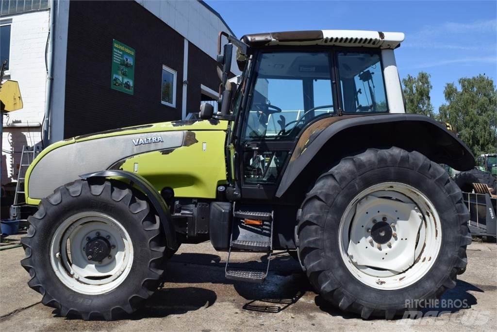 Valtra T120 Traktoriai