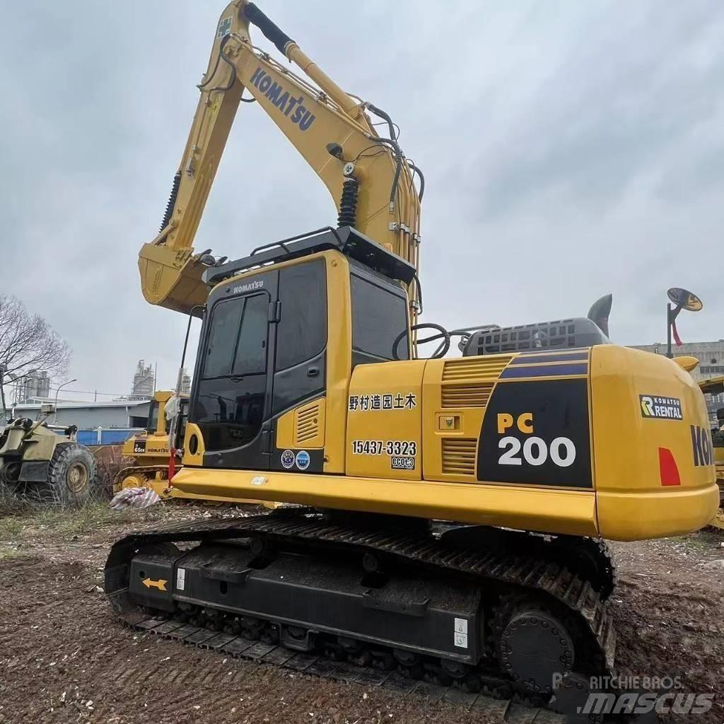 Komatsu pc200-8 Vikšriniai ekskavatoriai