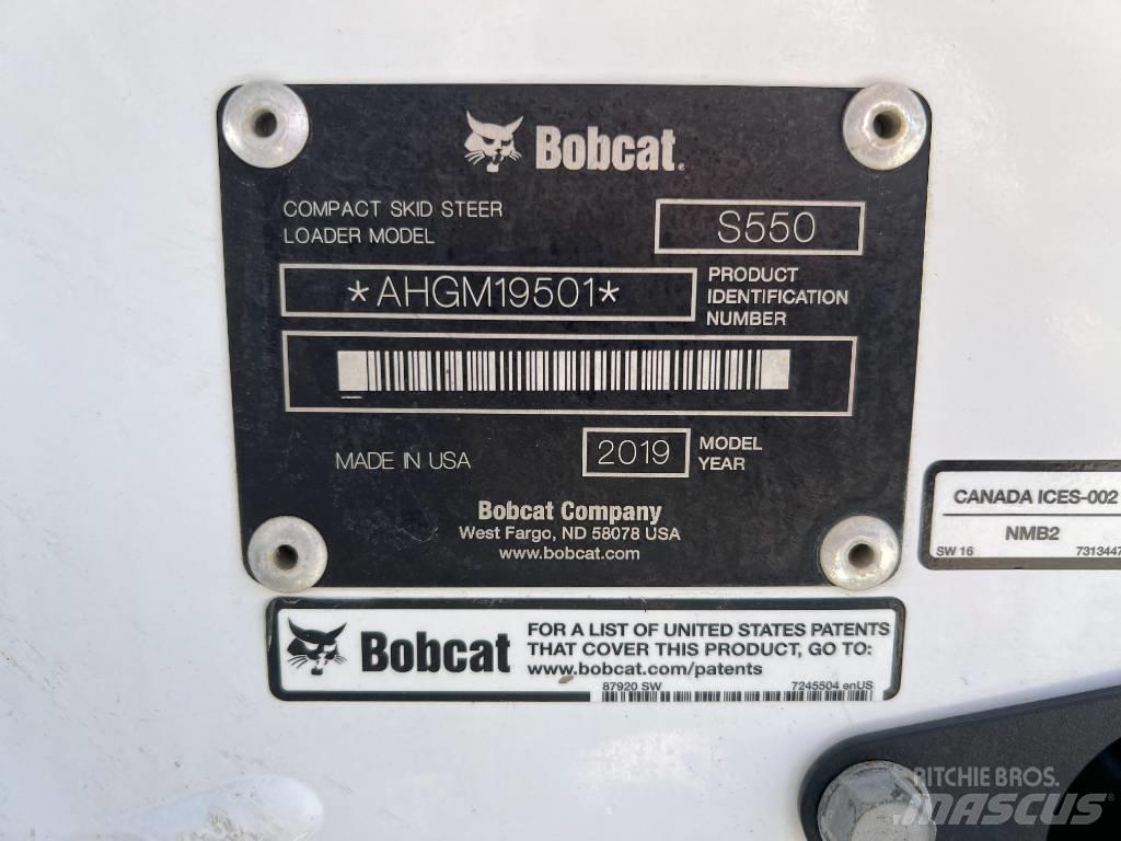 Bobcat S550 Krautuvai su šoniniu pasukimu