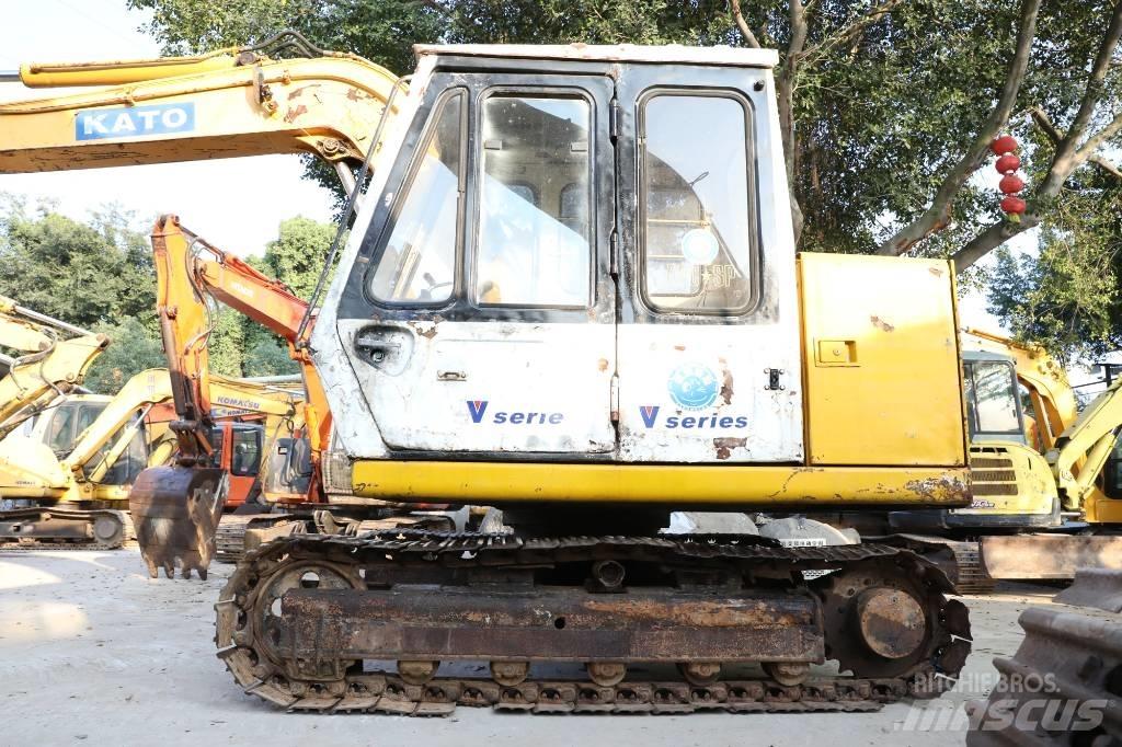 Kato HD 250 V II Vikšriniai ekskavatoriai