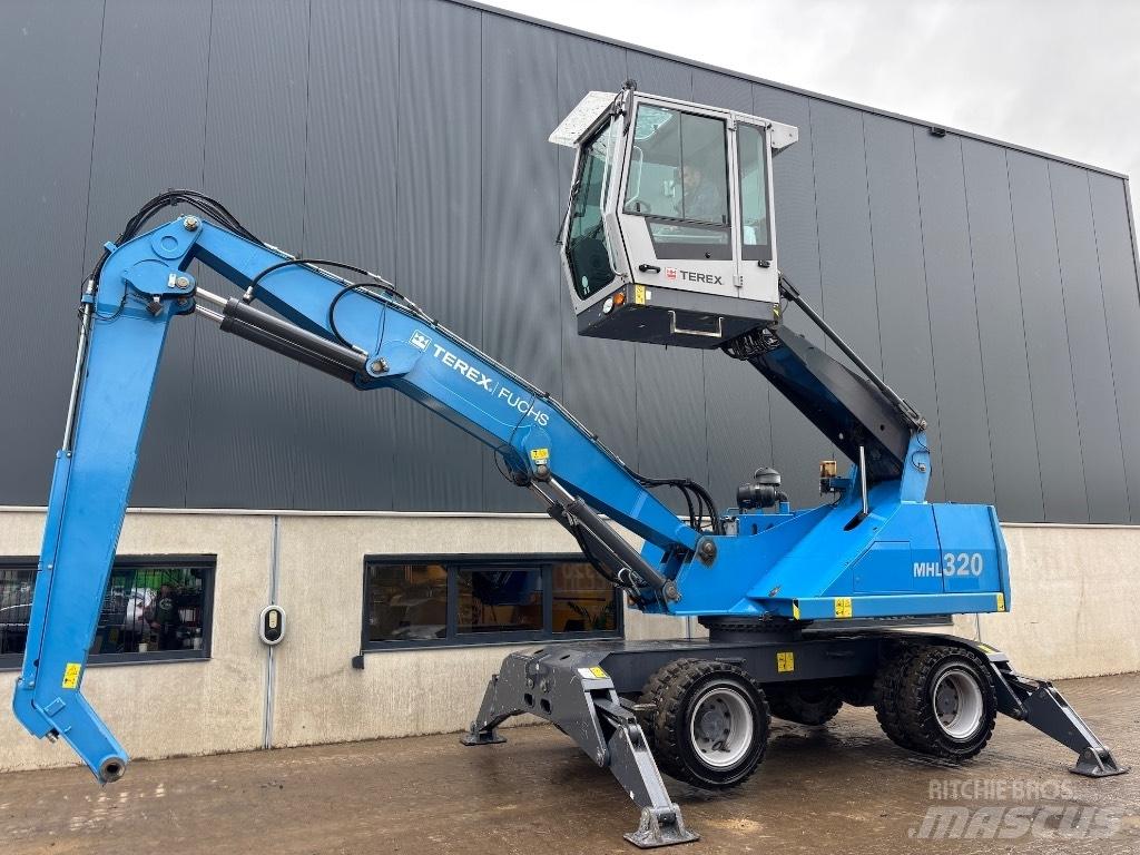 Fuchs MHL 320 D Atliekų / pramoniniai krautuvai