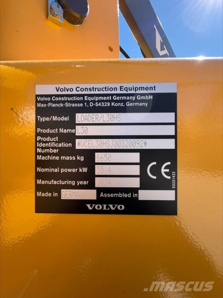 Volvo L30HS Naudoti ratiniai krautuvai