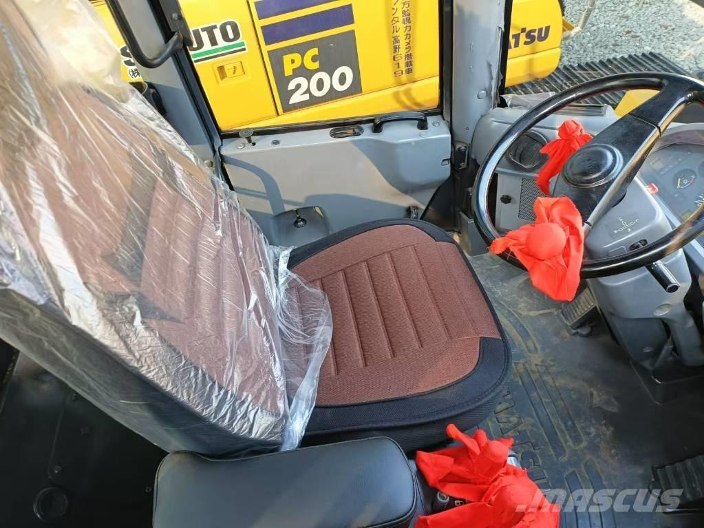 Komatsu WA 380-6 Naudoti ratiniai krautuvai