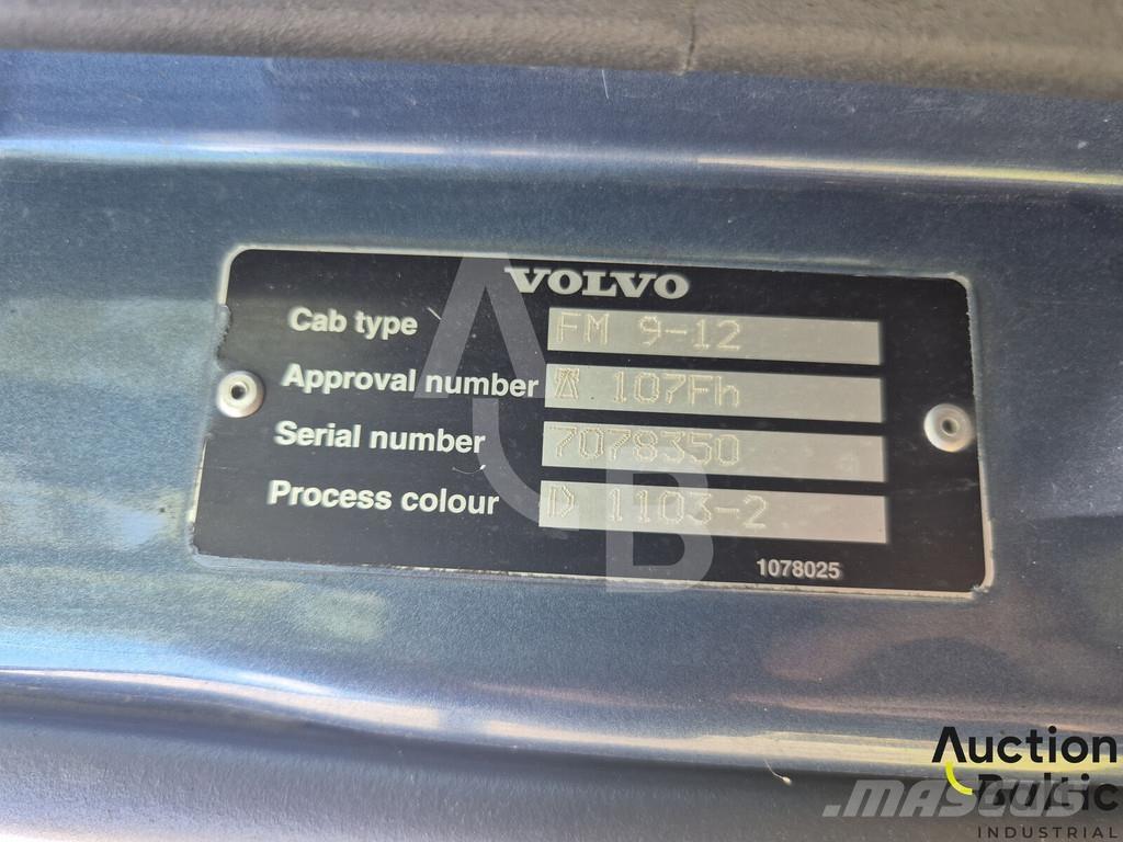 Volvo FM12 Savivarčių priekabų vilkikai