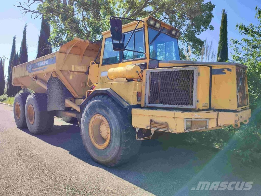 Volvo A 25 C Karjeriniai savivarčiai