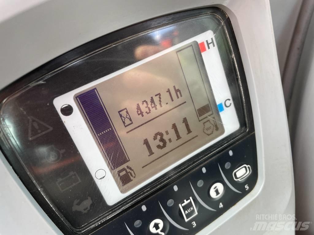 Kubota KX 080-4 Vidutinės galios ekskavatoriai 7-12 t
