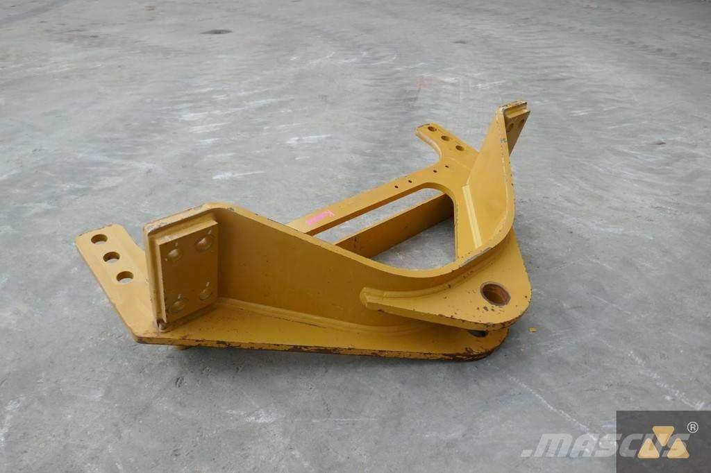CAT 140M3 Drawbar Kiti naudoti statybos komponentai