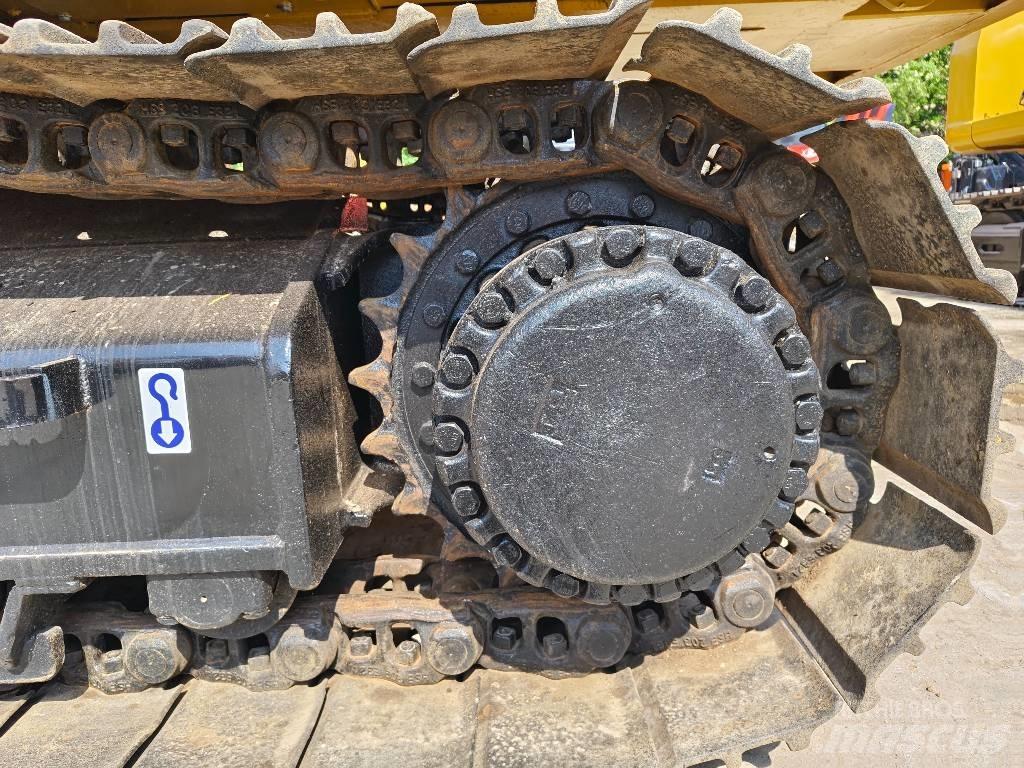 CAT 325 C Vikšriniai ekskavatoriai