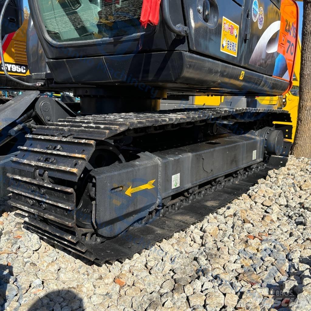 Hitachi ZX70 Mini ekskavatoriai < 7 t