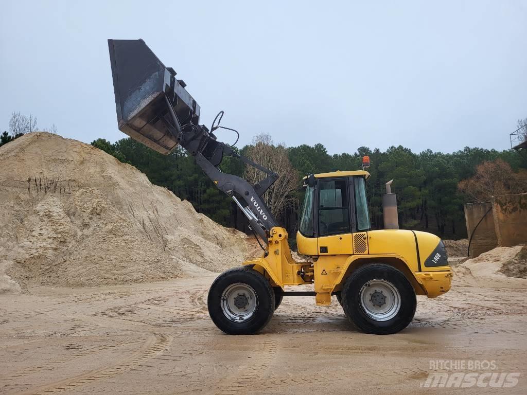 Volvo L 40 B Mini krautuvai