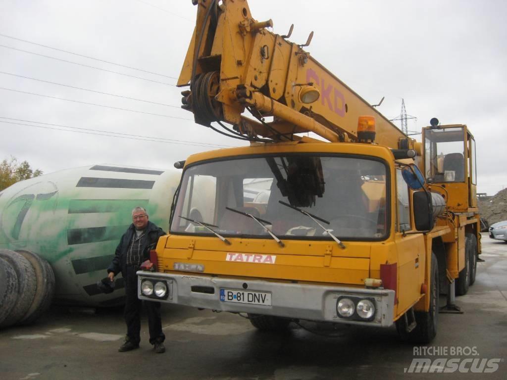 Tatra CKD Visureigiai kranai