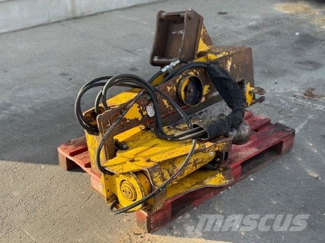 JCB PILE DRIVER Hidrauliniai krūvos plaktukai