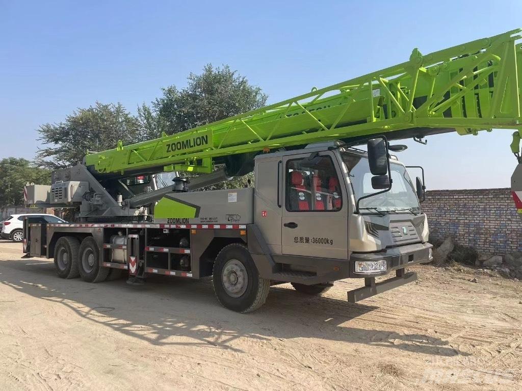 Zoomlion ZTC350H Visureigiai kranai