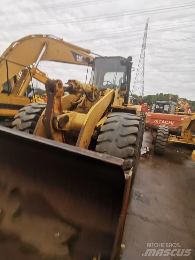 CAT 966F Naudoti ratiniai krautuvai