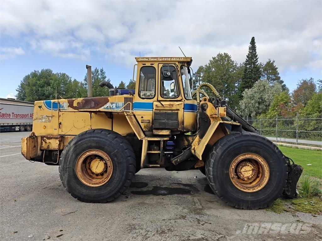 Volvo BM 4500 Naudoti ratiniai krautuvai