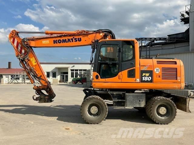 Komatsu PW 180-10 Ratiniai ekskavatoriai