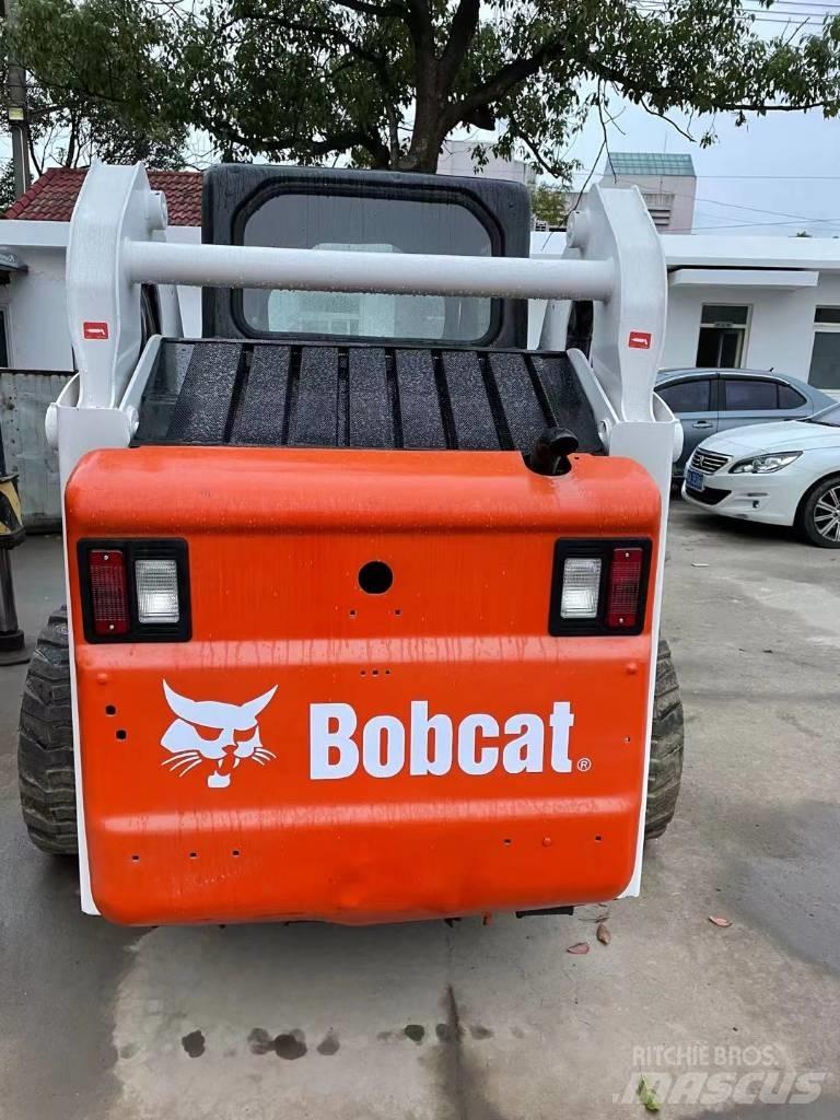 Bobcat S 300 Krautuvai su šoniniu pasukimu