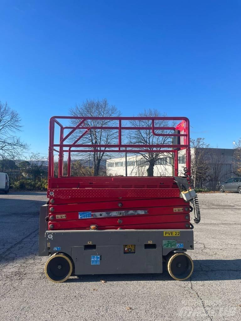 Airo X 12 EN Žirkliniai keltuvai