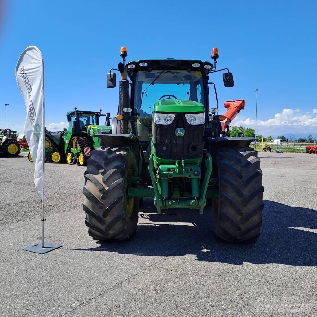 John Deere 6210 R Traktoriai