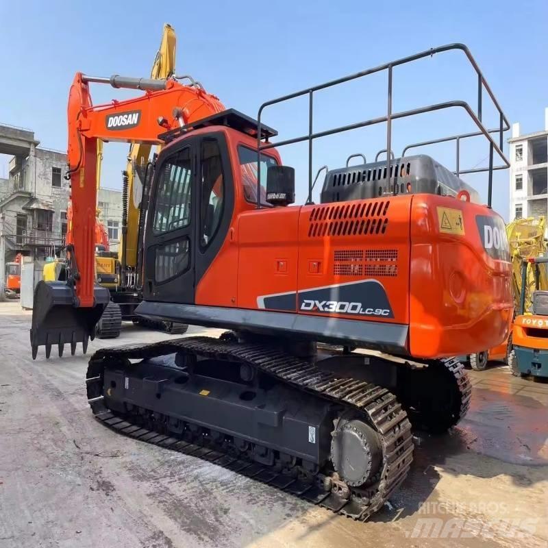 Doosan DX 300 LC-9C Vikšriniai ekskavatoriai