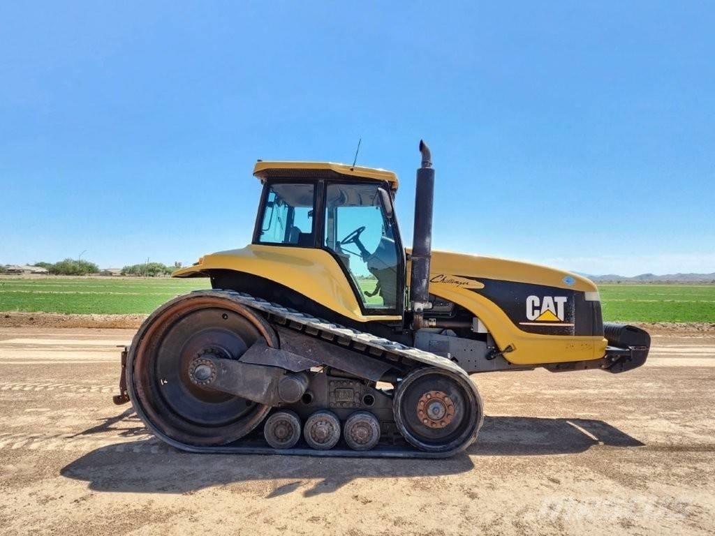 CAT CH45 Traktoriai