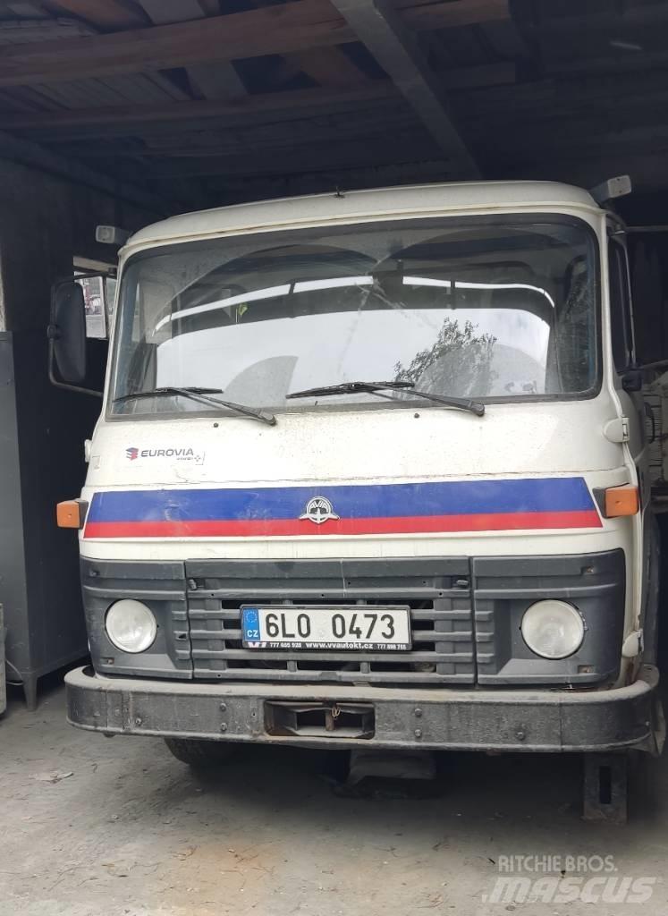 Avia 30N Platformos/ Pakrovimas iš šono