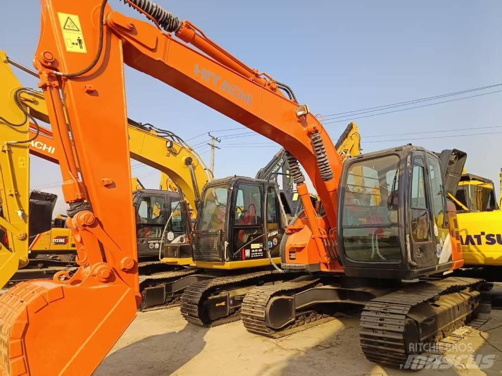 Hitachi ZX135 Vikšriniai ekskavatoriai
