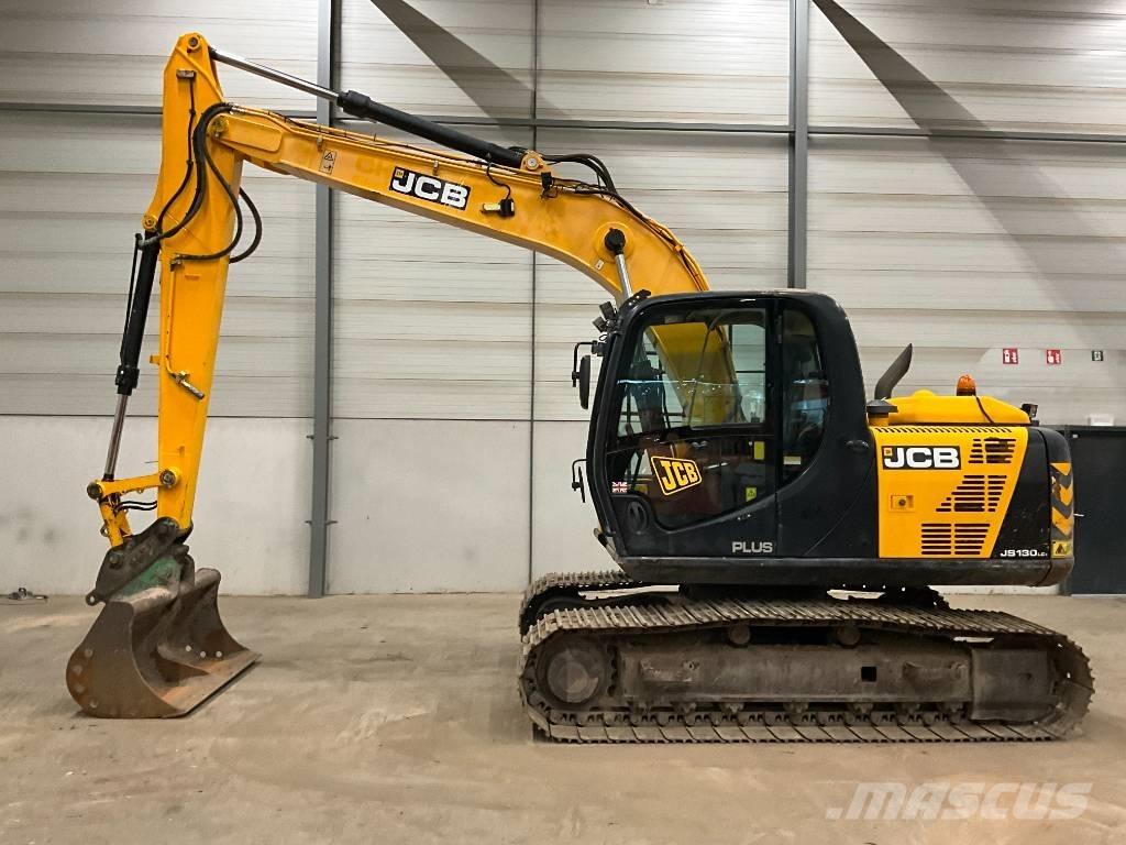 JCB JS 130 LC Vikšriniai ekskavatoriai