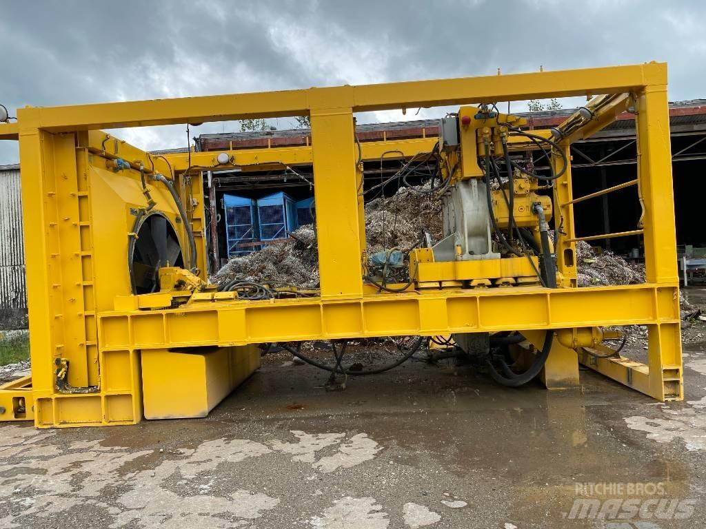 Komatsu PC4000-6 Vikšriniai ekskavatoriai