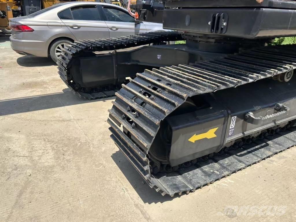 Volvo EC 220 Vikšriniai ekskavatoriai