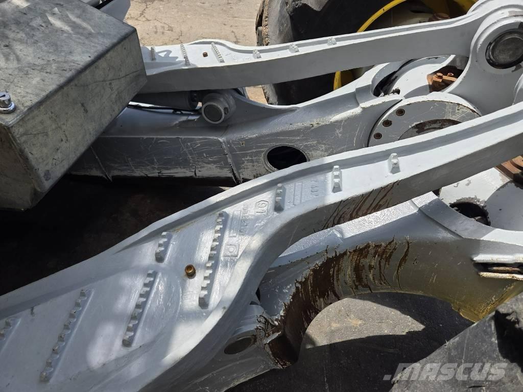 Menzi Muck M545X Specialūs ekskavatoriai