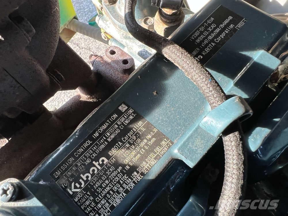 Bomag BW 154 AP AM Porinių būgnų volai