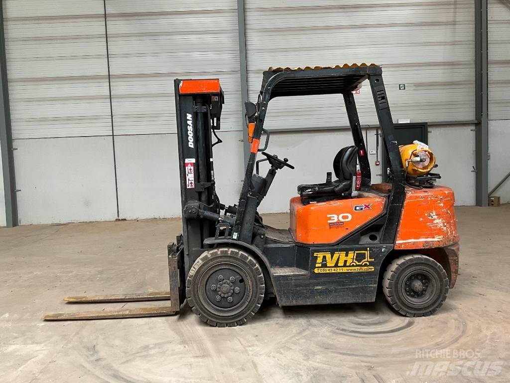 Doosan G 30 G LPG (dujiniai) krautuvai