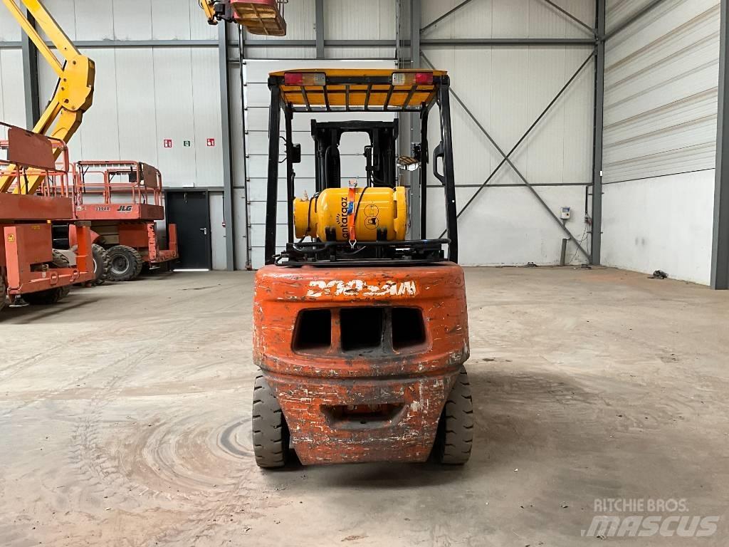 Doosan G 30 G LPG (dujiniai) krautuvai