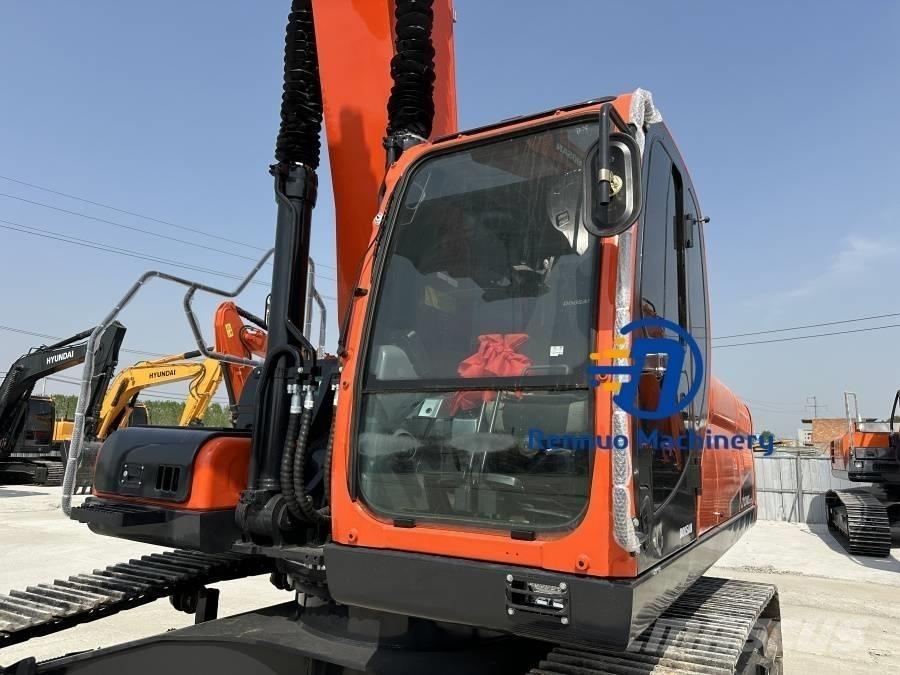 Doosan DX 340 Vikšriniai ekskavatoriai
