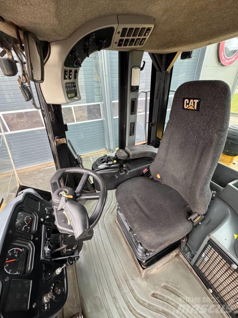 CAT 950 G Naudoti ratiniai krautuvai
