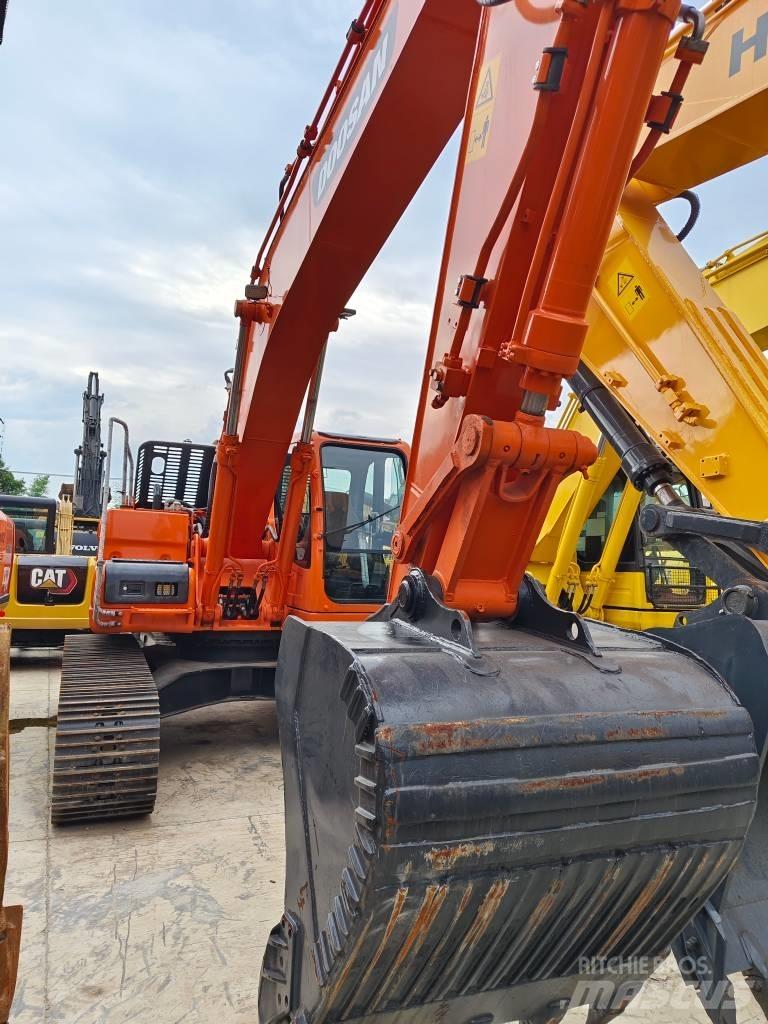 Doosan DX 225 LC-9C Vikšriniai ekskavatoriai