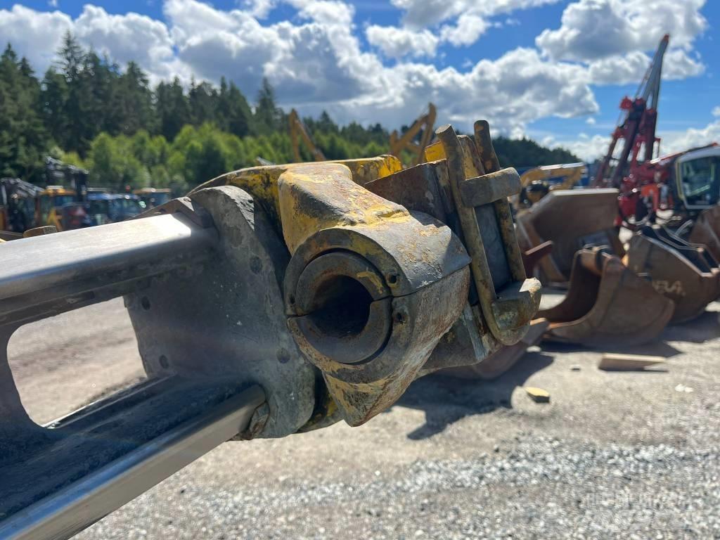 Atlas Copco XE3 C30 Tunelių ir požeminės kasybos grąžtai