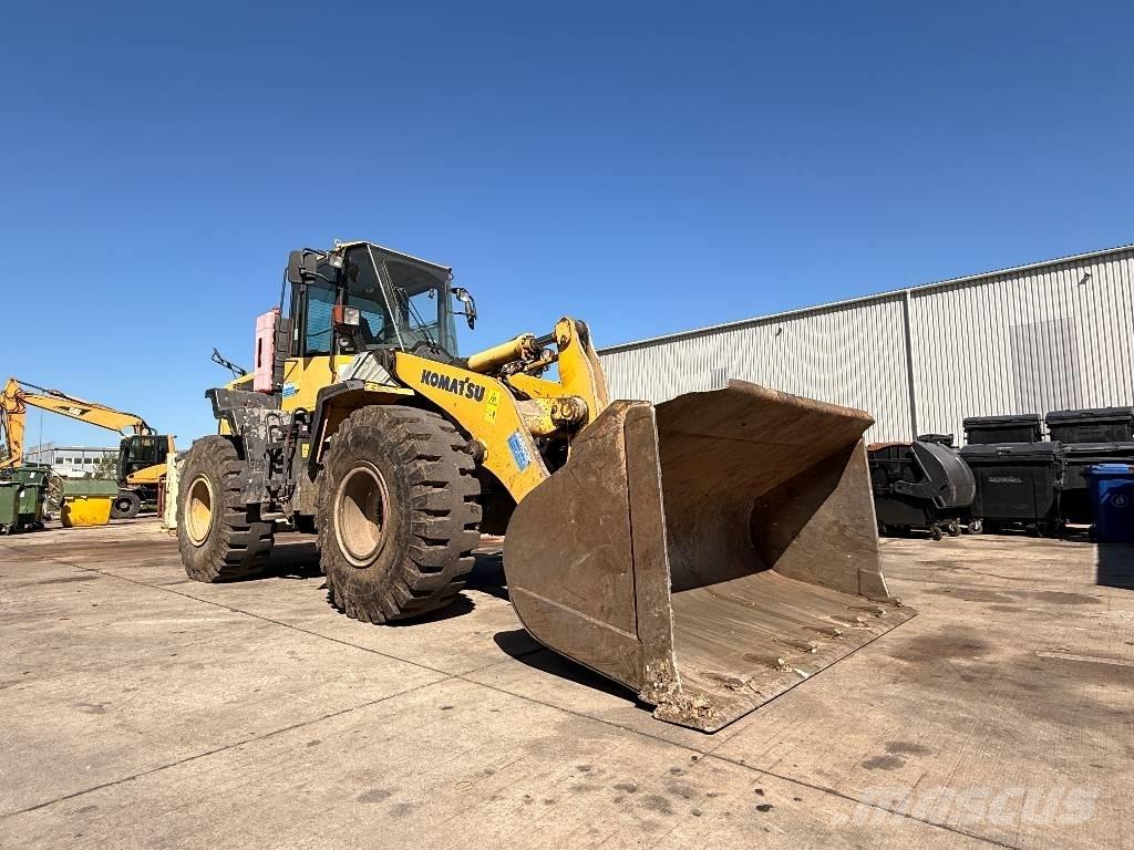Komatsu WA 320-6 Naudoti ratiniai krautuvai