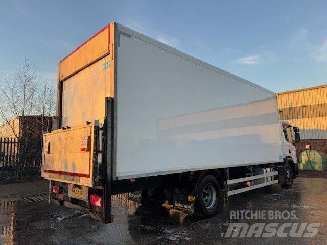 Scania P 250 Vilkikai šaldytuvai