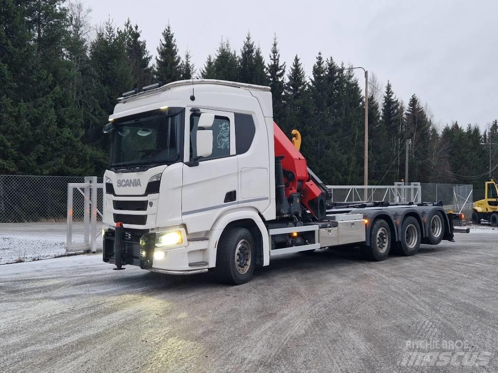 Scania R540 8x2 Automobiliniai kranai