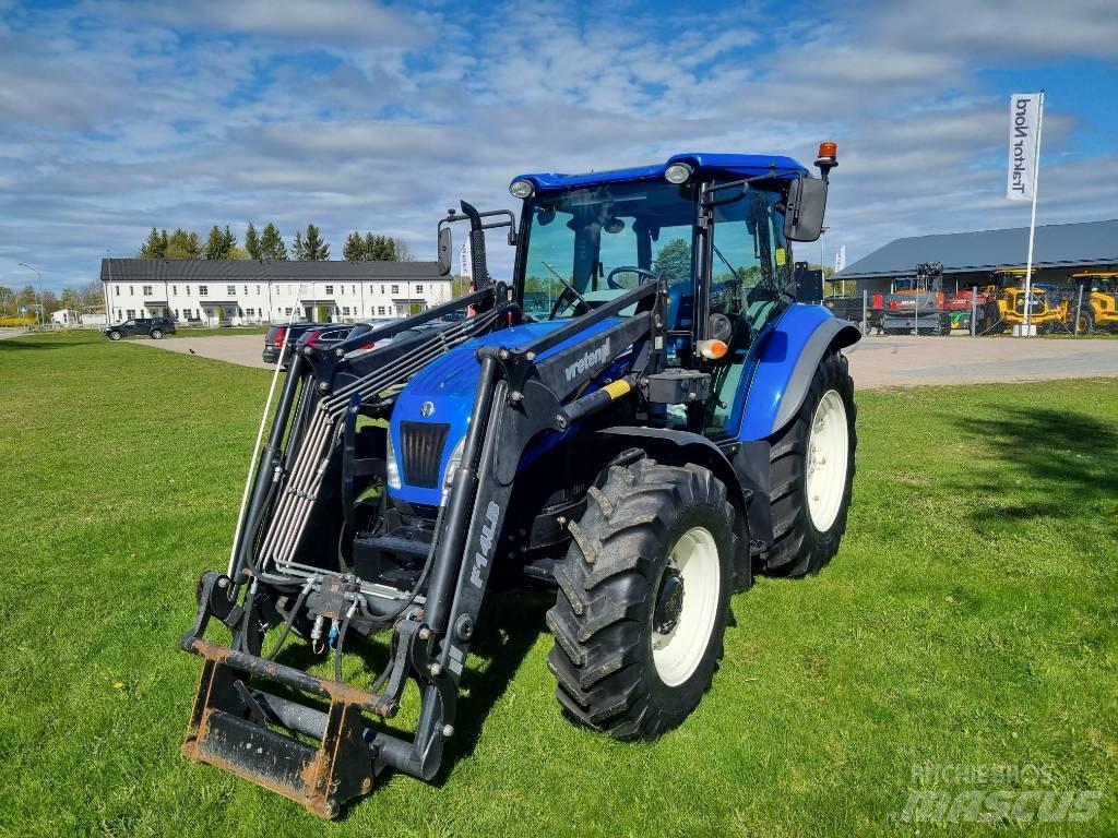 New Holland TD 5.85 Traktoriai