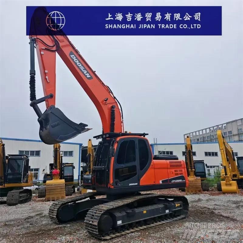 Doosan DX 225 Vikšriniai ekskavatoriai